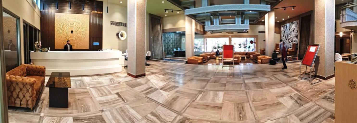 Hotel Samdareeya Pvt Ltd Джабалпур Екстериор снимка